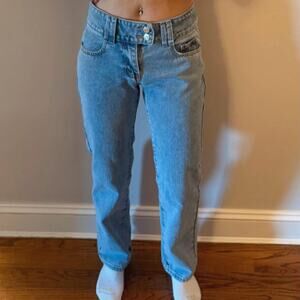 PrettyLittleThing Petite blue straight leg baggy boyfriend jeans mid/low rise